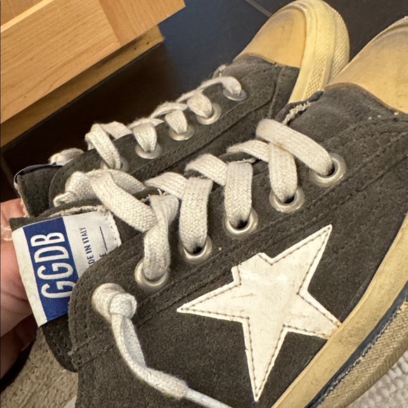 Golden Goose Olive Sneakers - size 38 - Picture 4 of 8